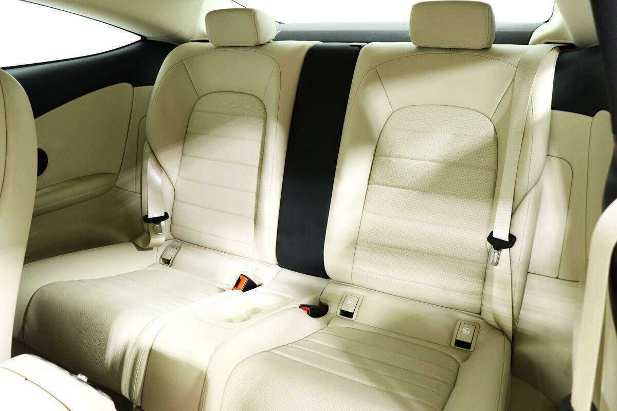 Mercedes-Benz C-Класс 200, 2017 Фото №12