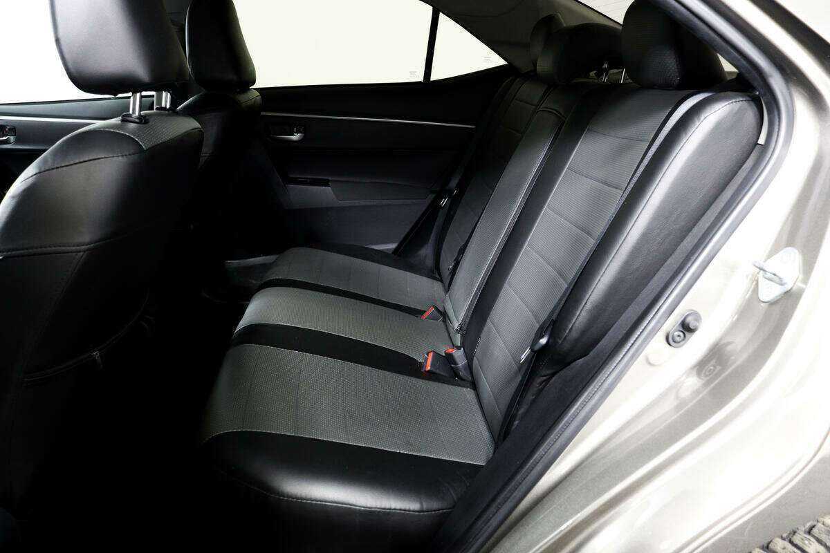 Toyota Corolla, 2017 Фото №12