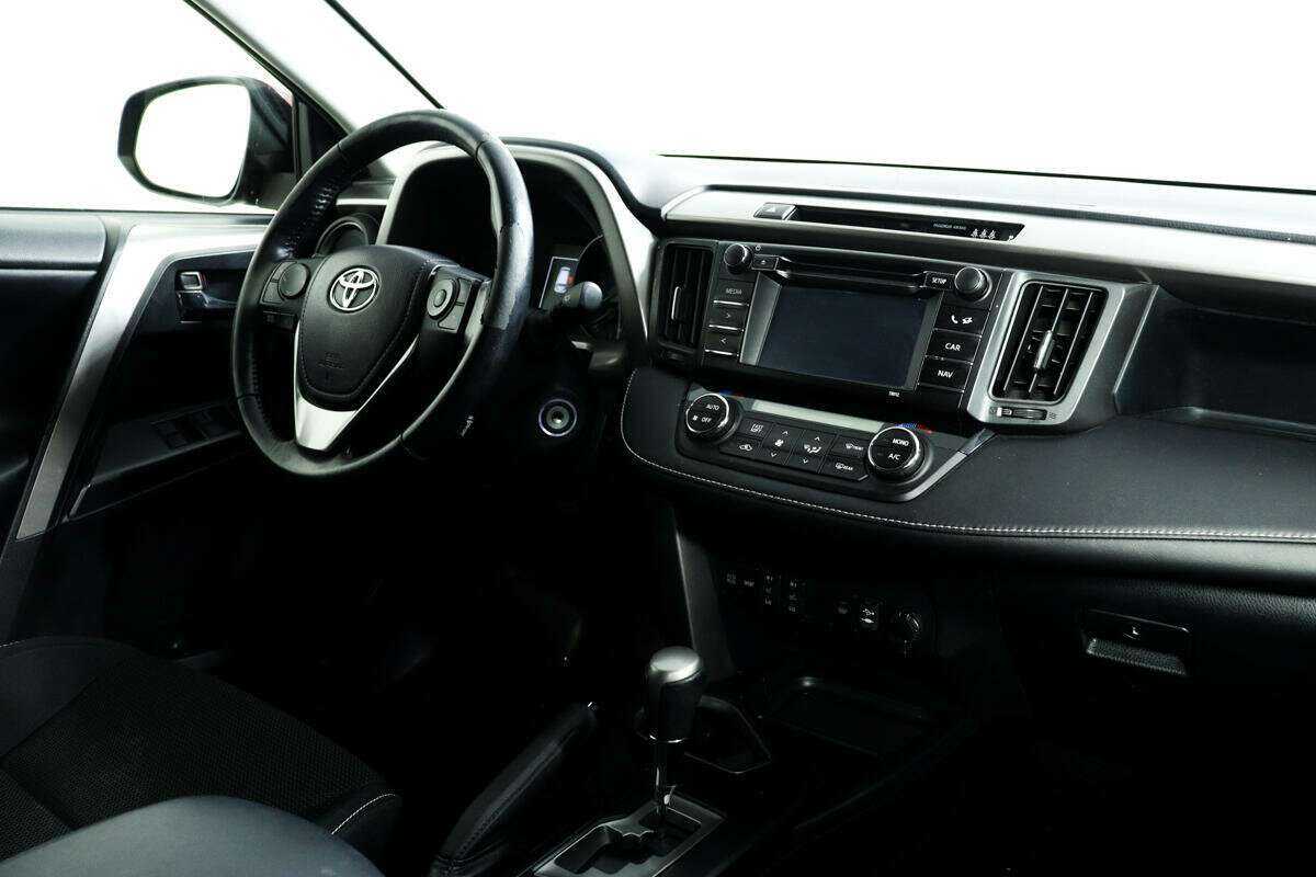 Toyota RAV4, 2016 Фото №9