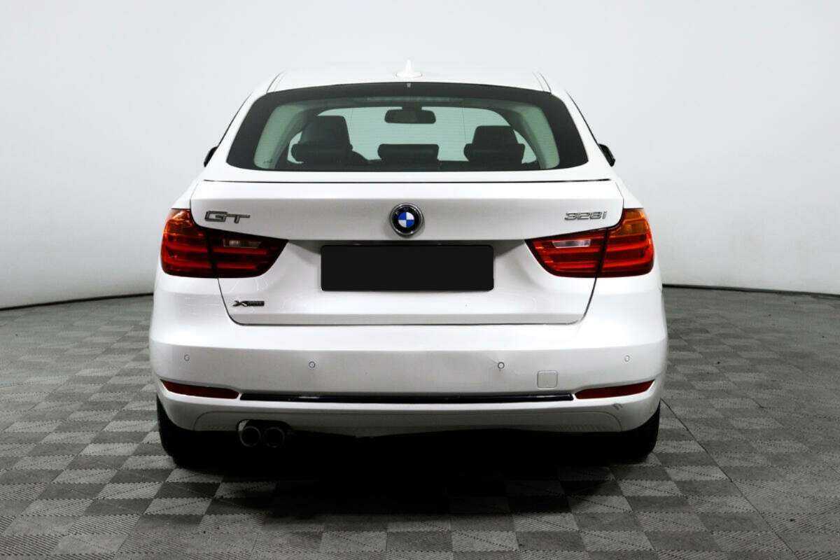 BMW 3 серии Gran Turismo 328i xDrive, 2013 Фото №6