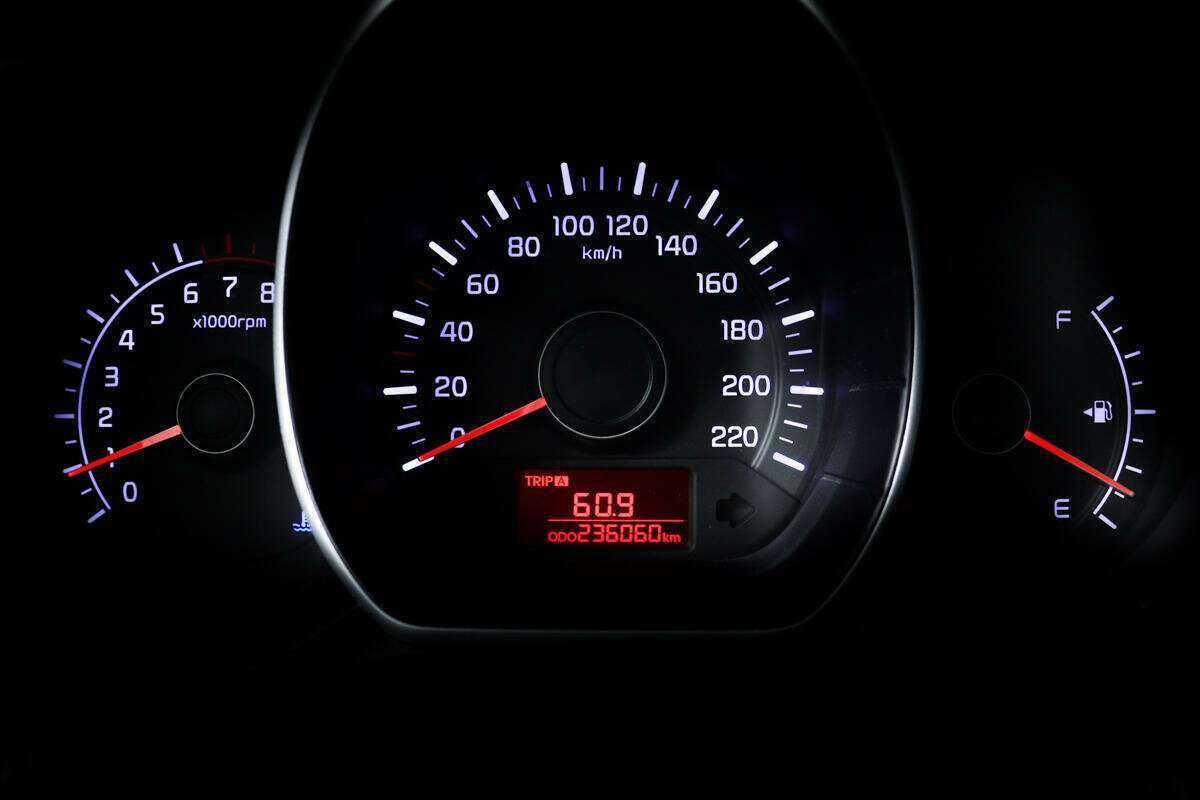 Kia Rio, 2012 Фото №10