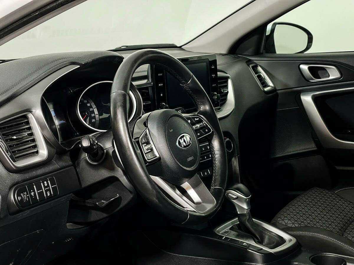 Kia Ceed, 2021 Фото №13