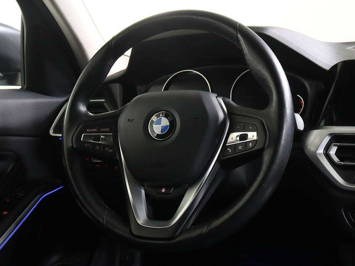 BMW 3 серии 318i, 2020 Фото №14