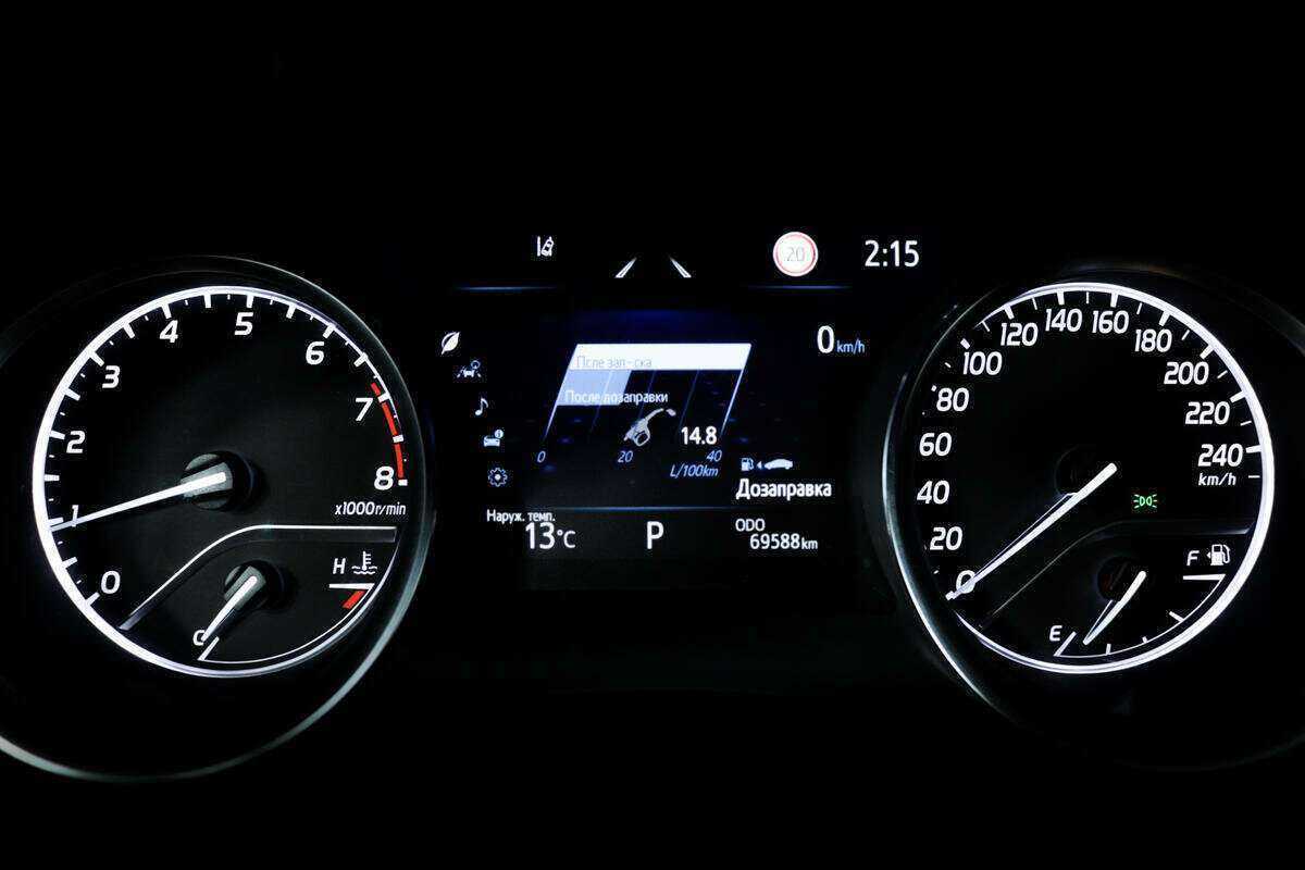 Toyota Camry, 2021 Фото №10