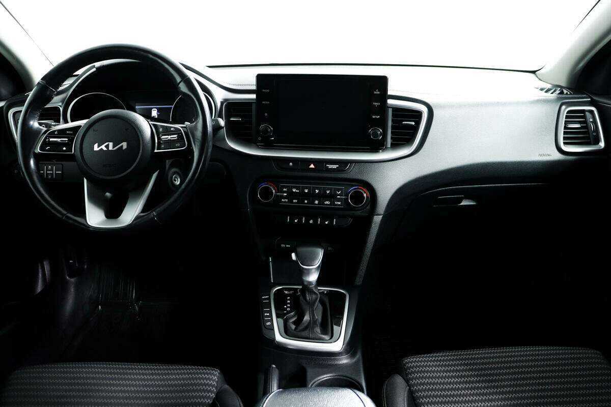Kia Ceed, 2021 Фото №11