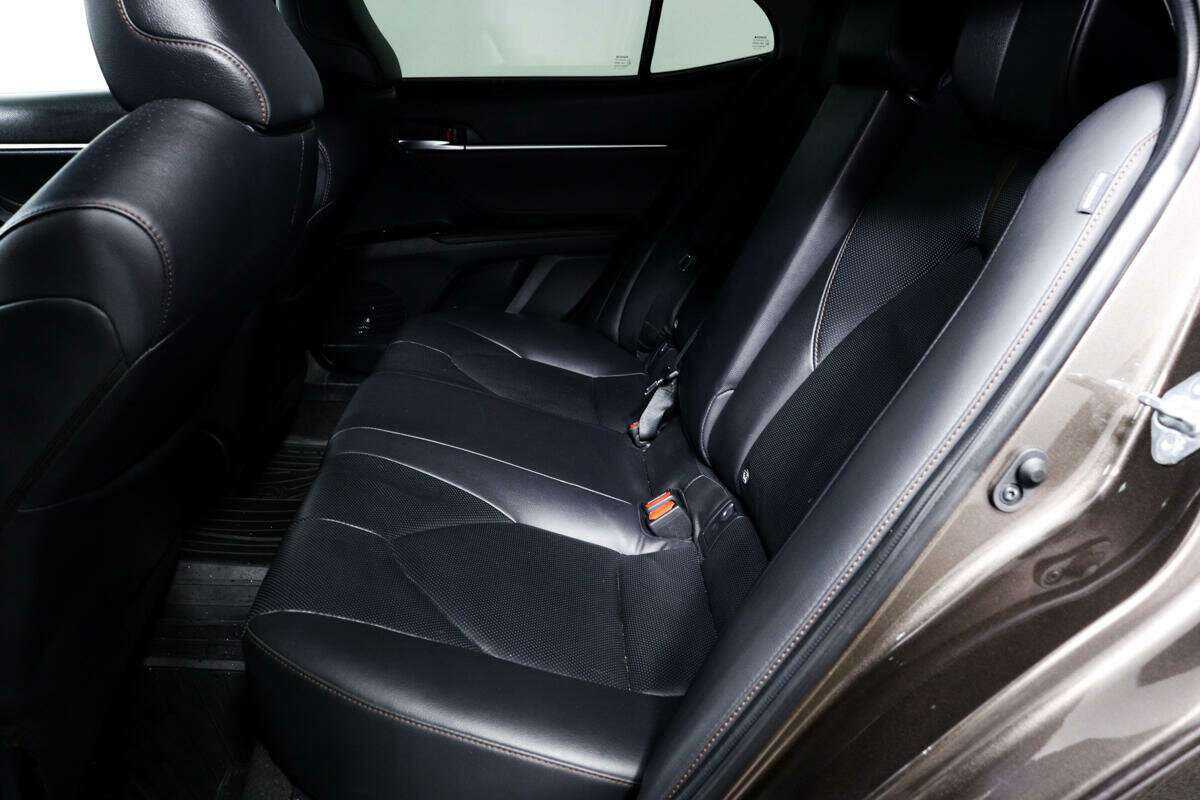 Toyota Camry, 2019 Фото №12