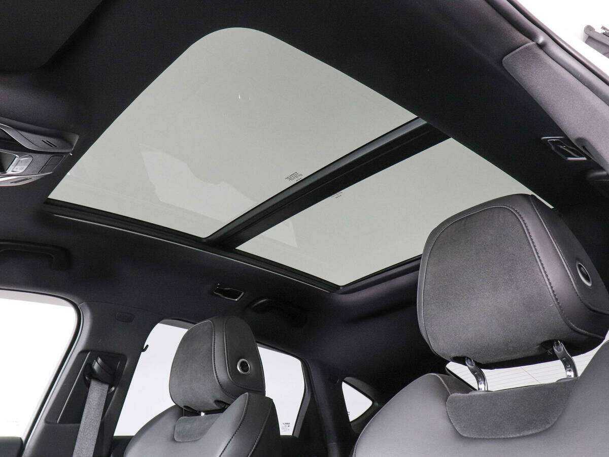 Geely Tugella, 2023 Фото №19