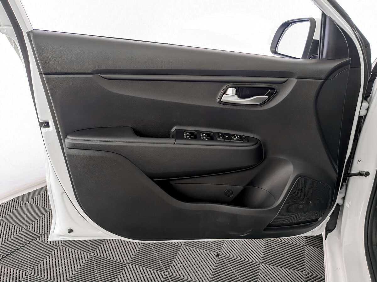 Kia Rio, 2021 Фото №15