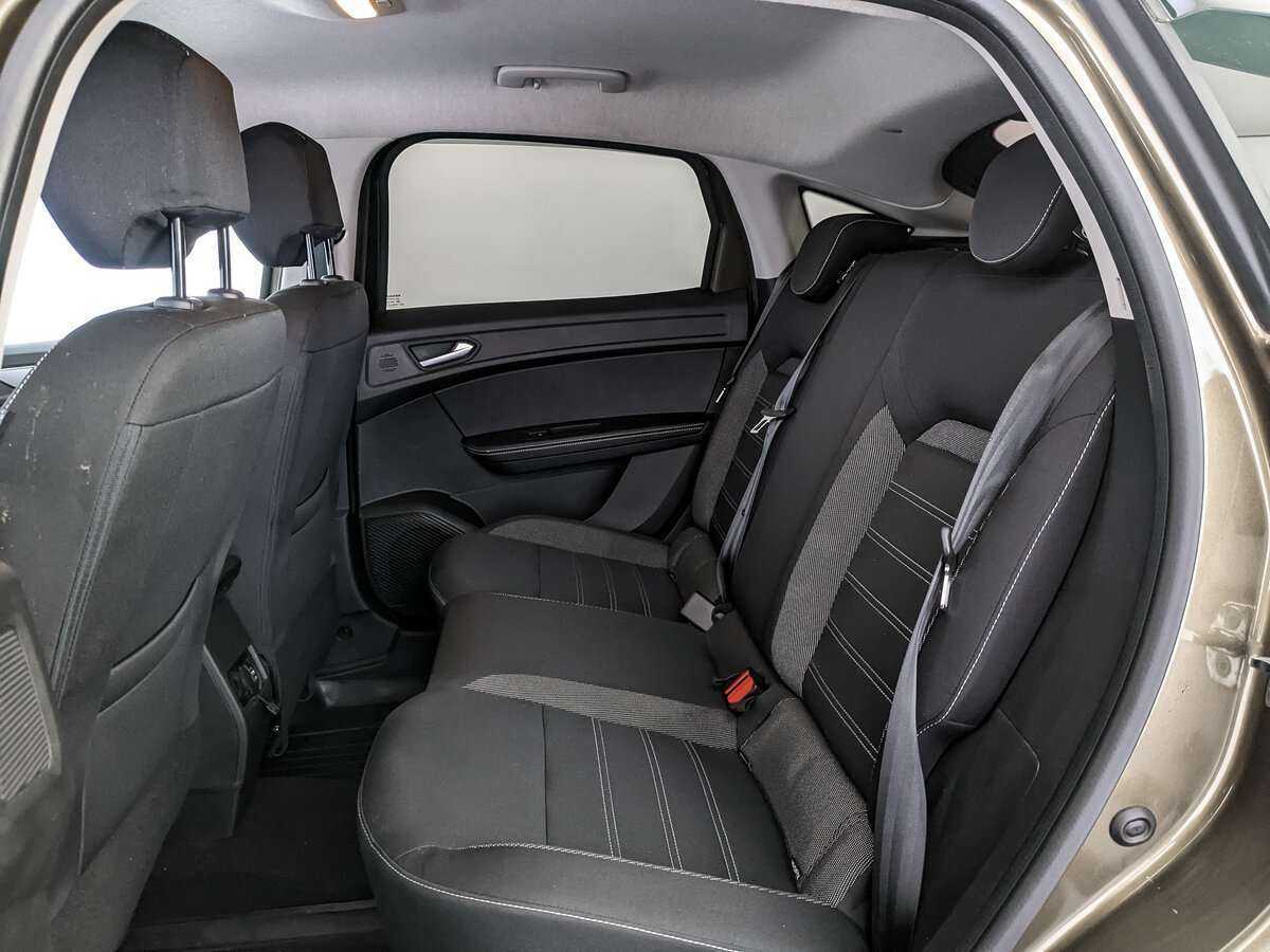 Renault Arkana, 2019 Фото №14