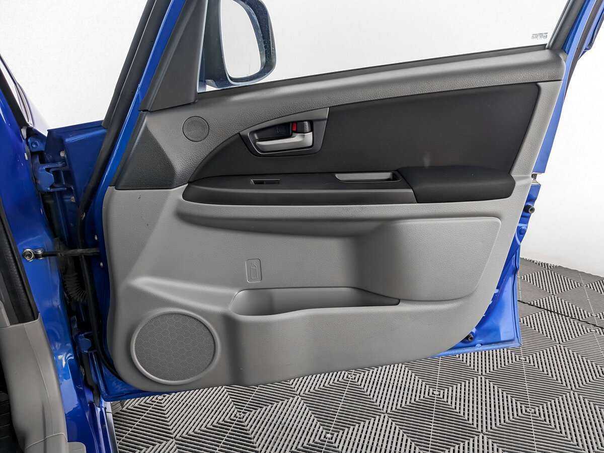 Suzuki SX4, 2013 Фото №20