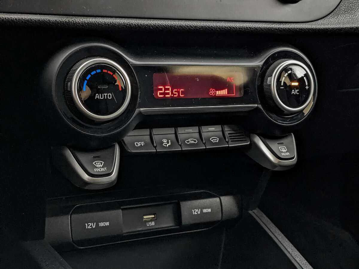 Kia Rio, 2021 Фото №21