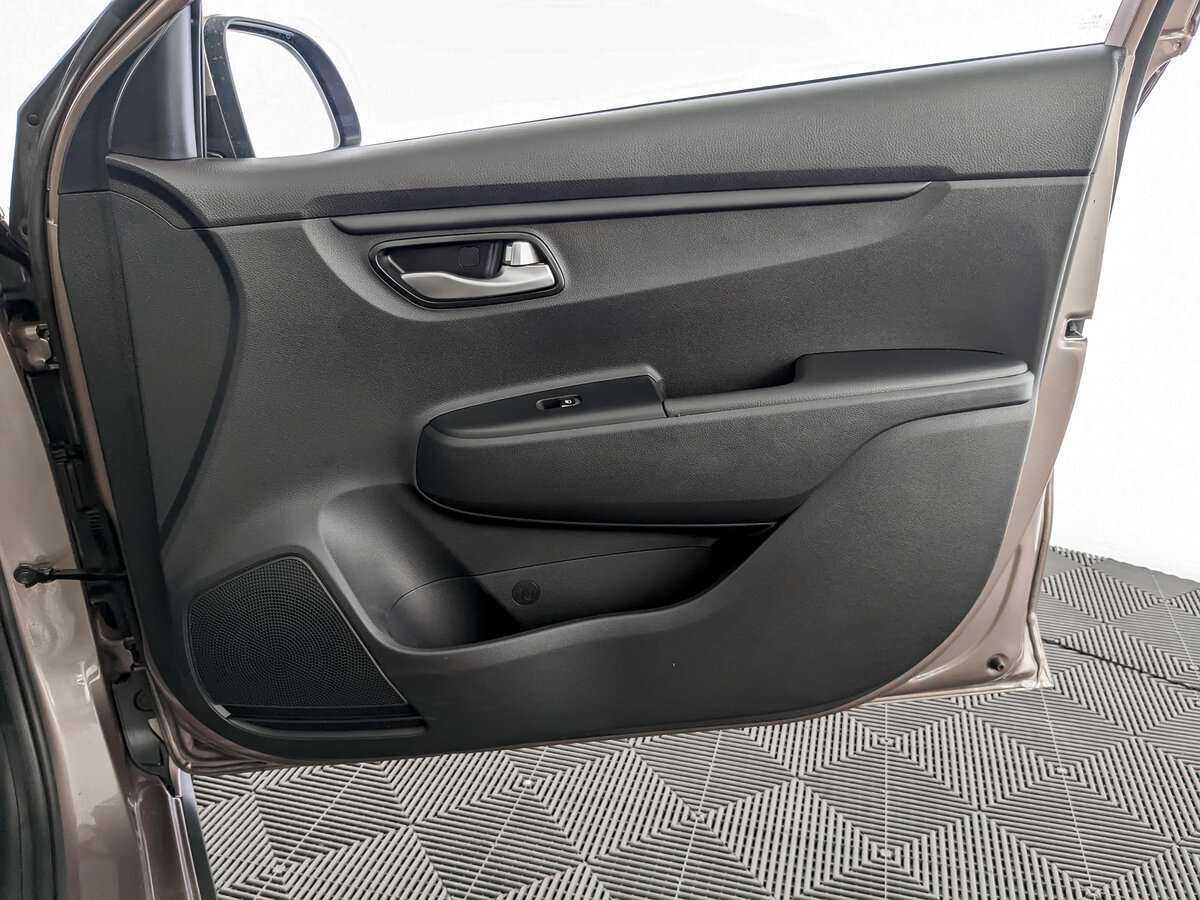 Kia Rio X-Line, 2019 Фото №20