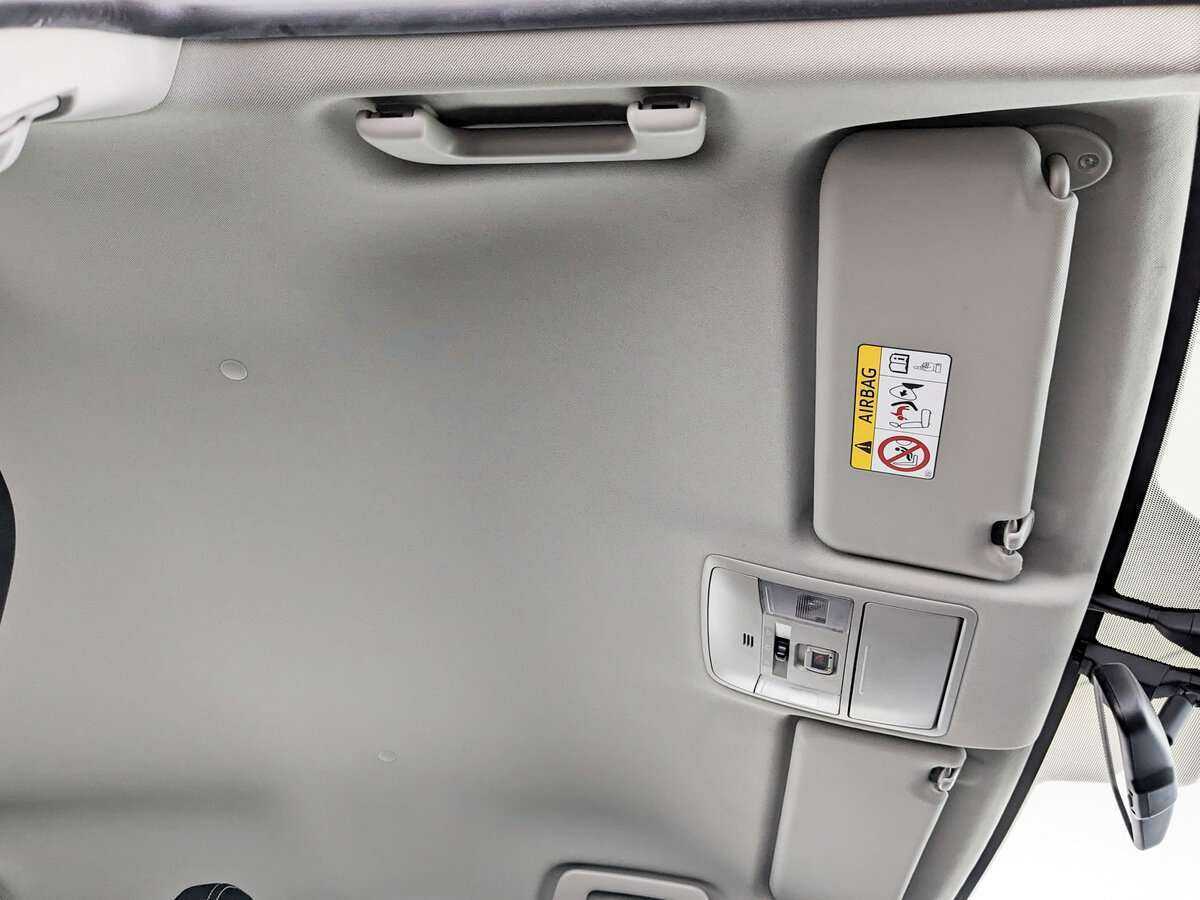 Toyota RAV4, 2019 Фото №18