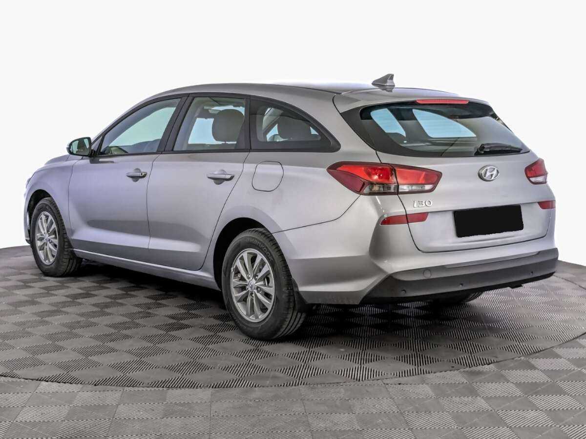 Hyundai i30, 2023 Фото №7