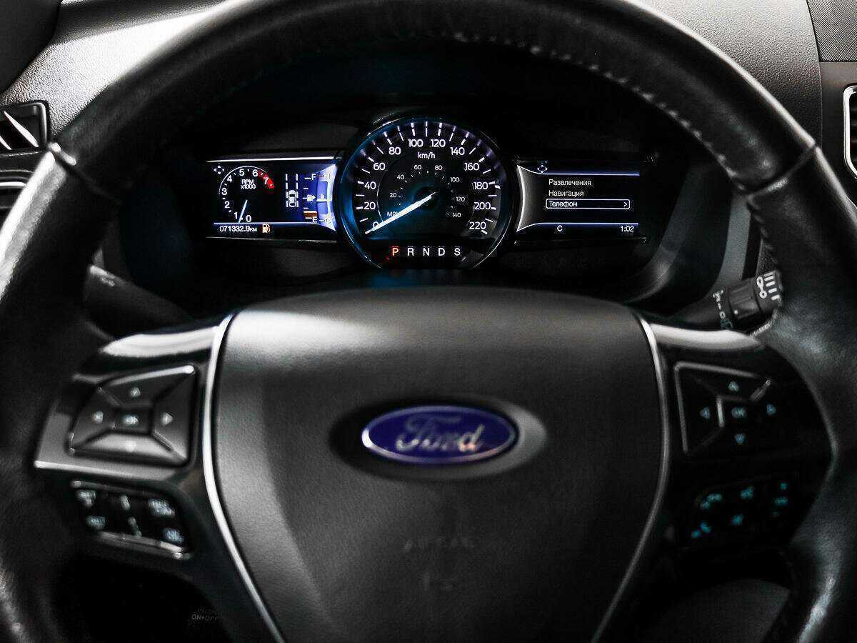 Ford Explorer, 2018 Фото №17