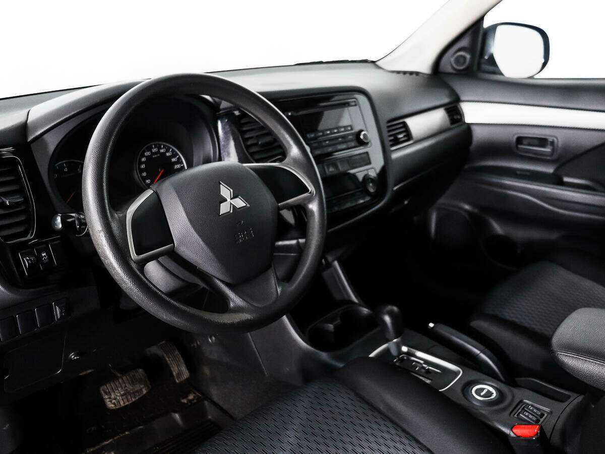 Mitsubishi Outlander, 2012 Фото №9