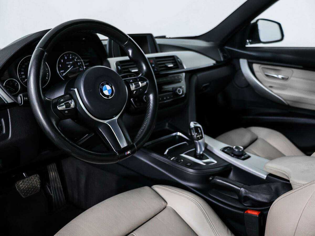 BMW 3 серии 320i xDrive, 2015 Фото №6