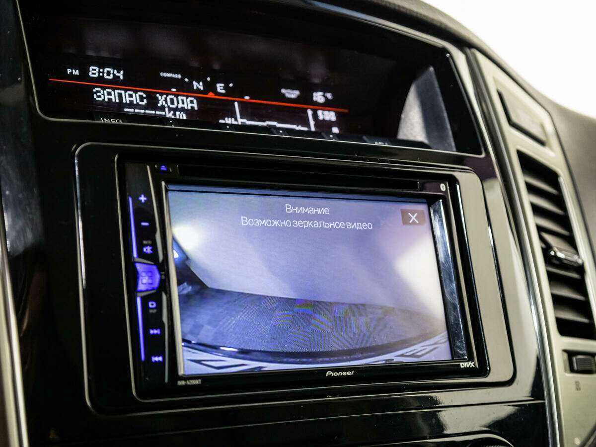 Mitsubishi Pajero, 2015 Фото №16