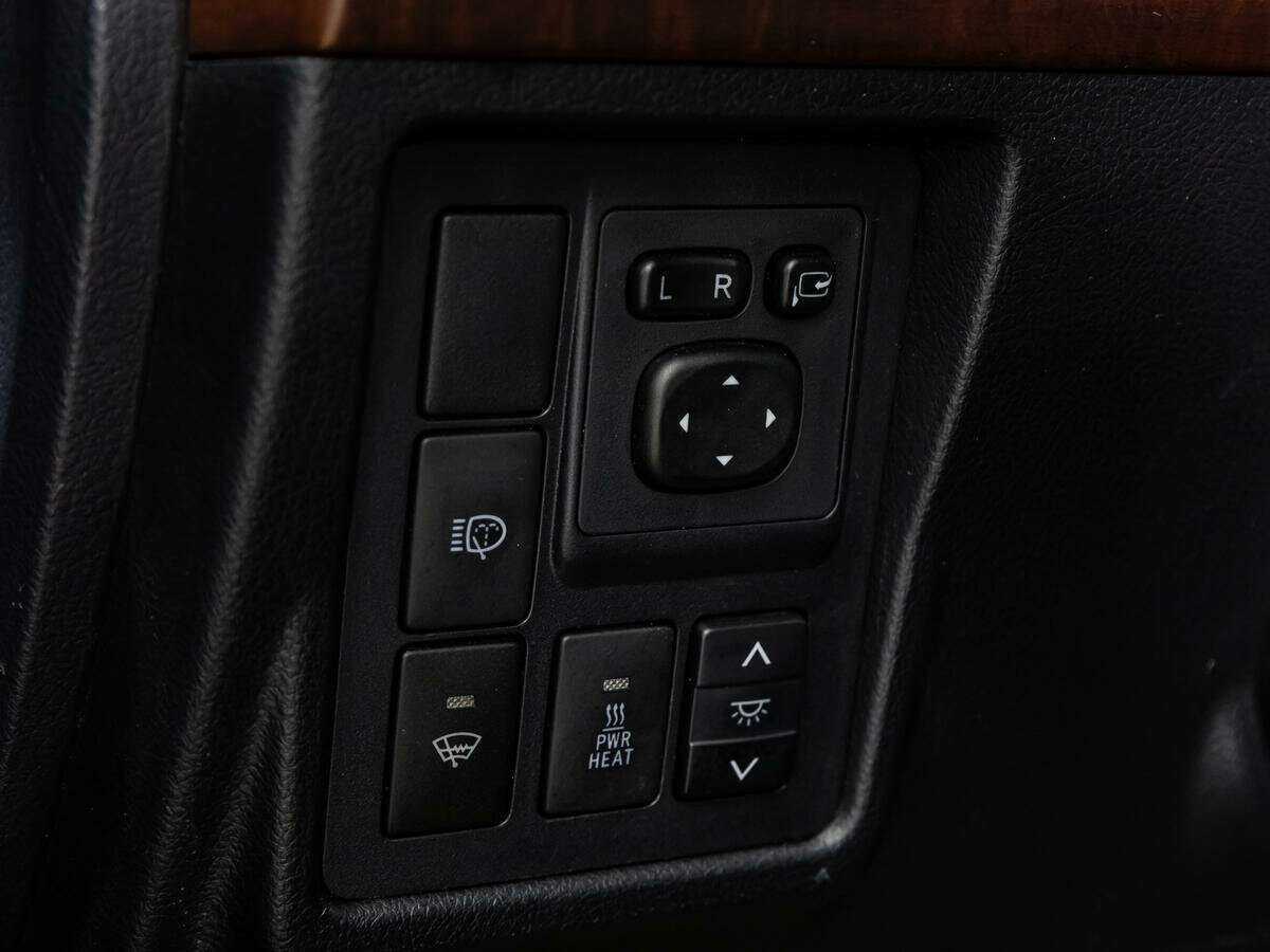 Toyota Land Cruiser Prado, 2014 Фото №17