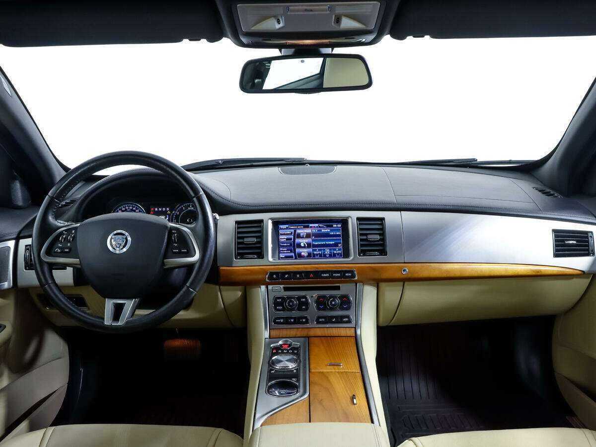 Jaguar XF, 2013 Фото №8