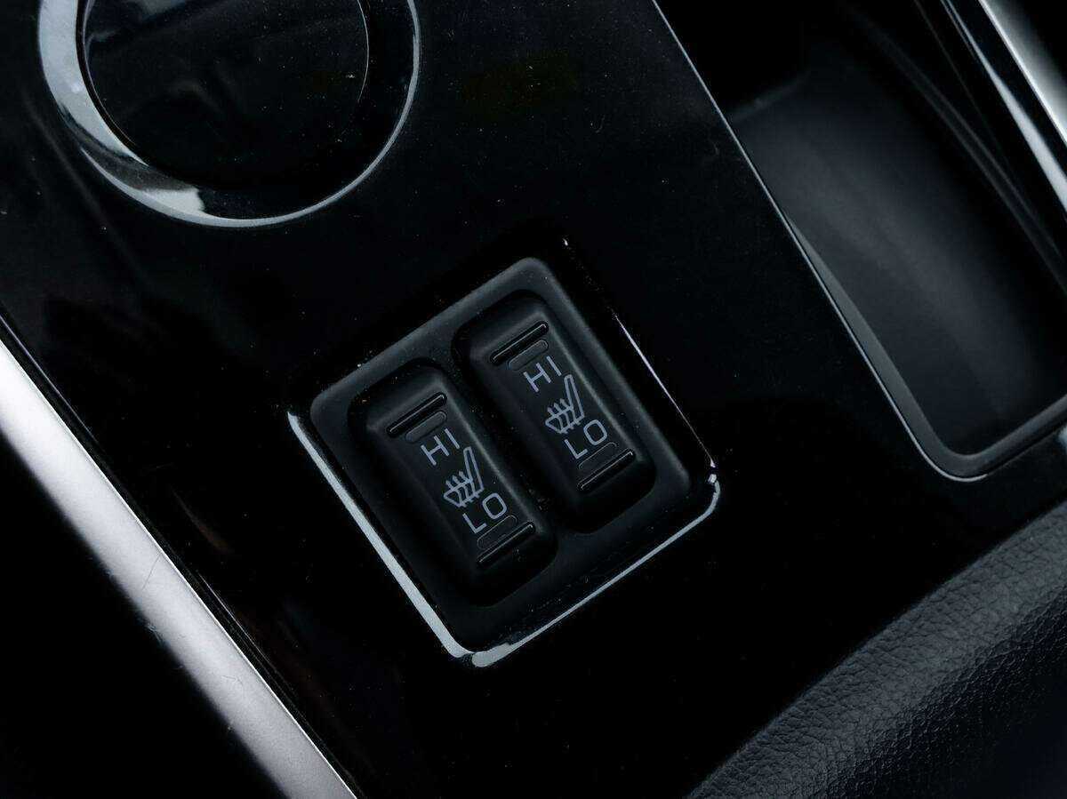 Mitsubishi Outlander, 2021 Фото №12