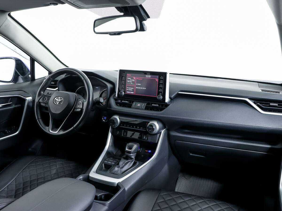 Toyota RAV4, 2021 Фото №9