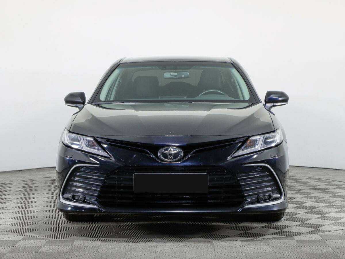 Toyota Camry, 2021 - 46 300 км. | Фото №2