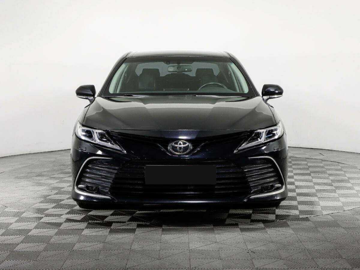 Toyota Camry, 2021 - 83 000 км. | Фото №2