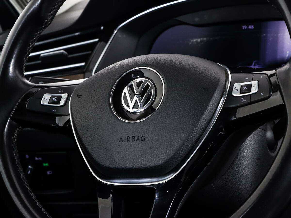 Volkswagen Passat, 2016 Фото №12