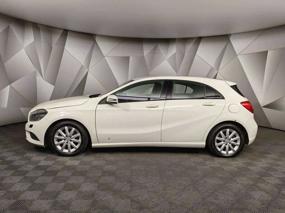 Mercedes-Benz A-Класс 180, 2014 - 217 768 км. | Фото №5
