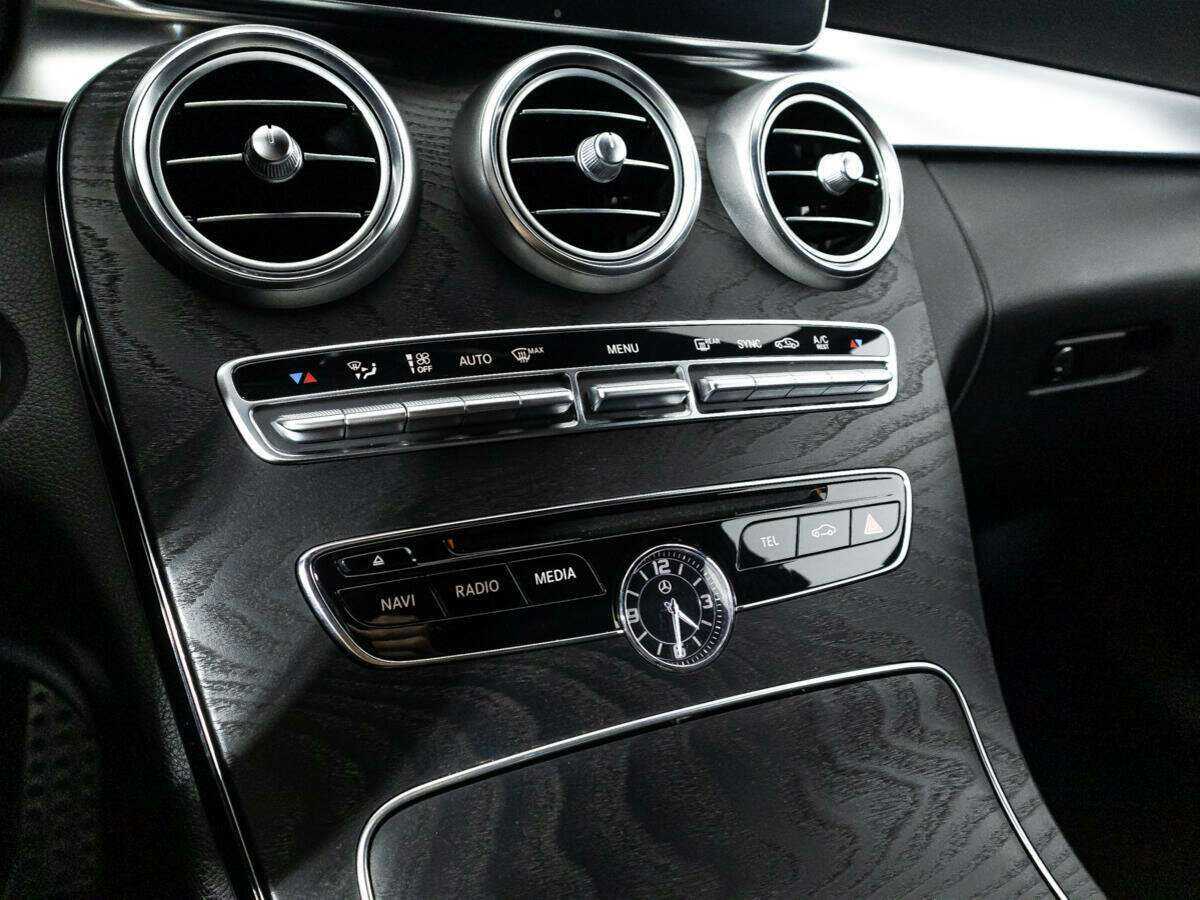 Mercedes-Benz C-Класс 200, 2018 Фото №17