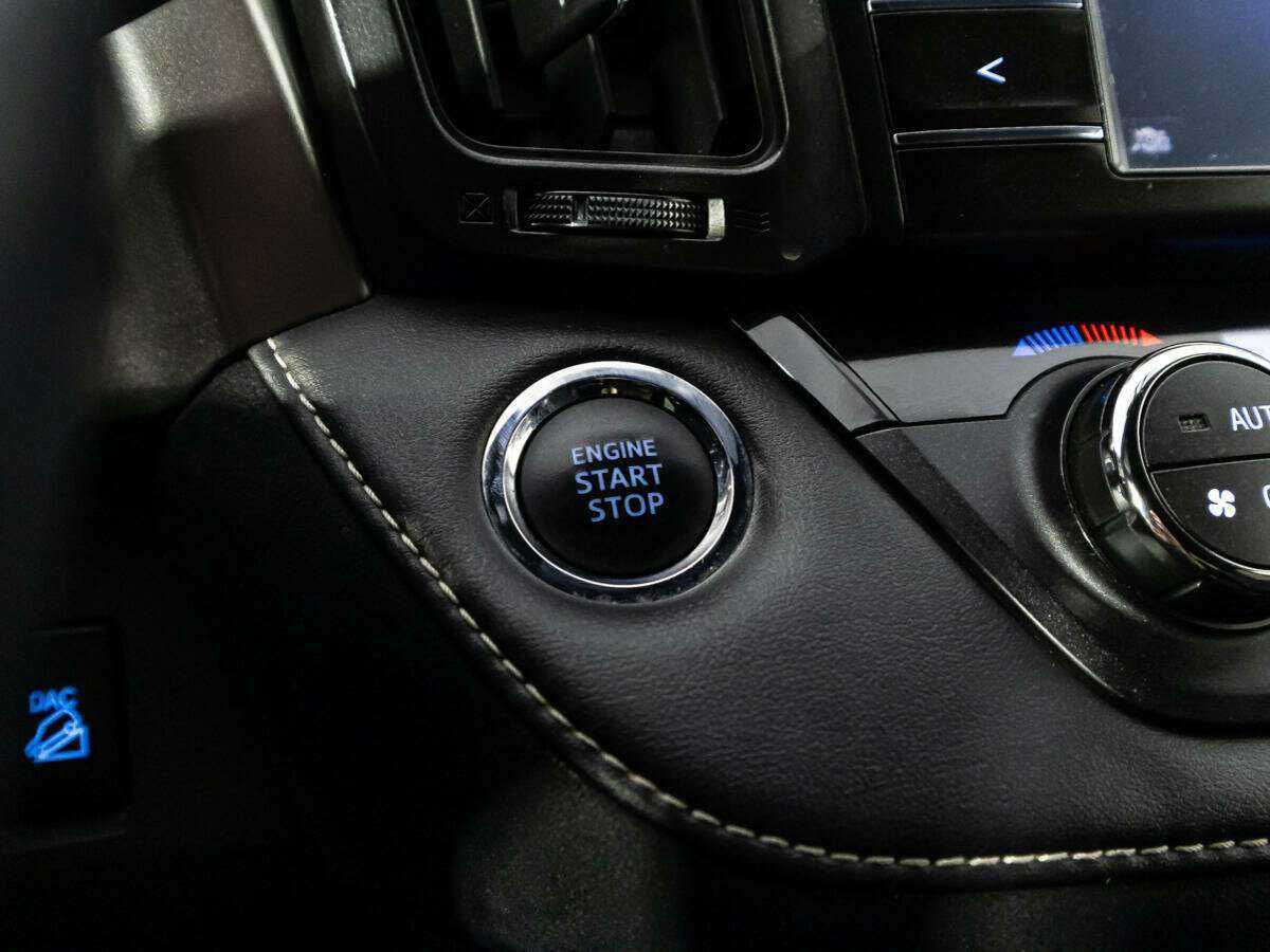 Toyota RAV4, 2016 Фото №19