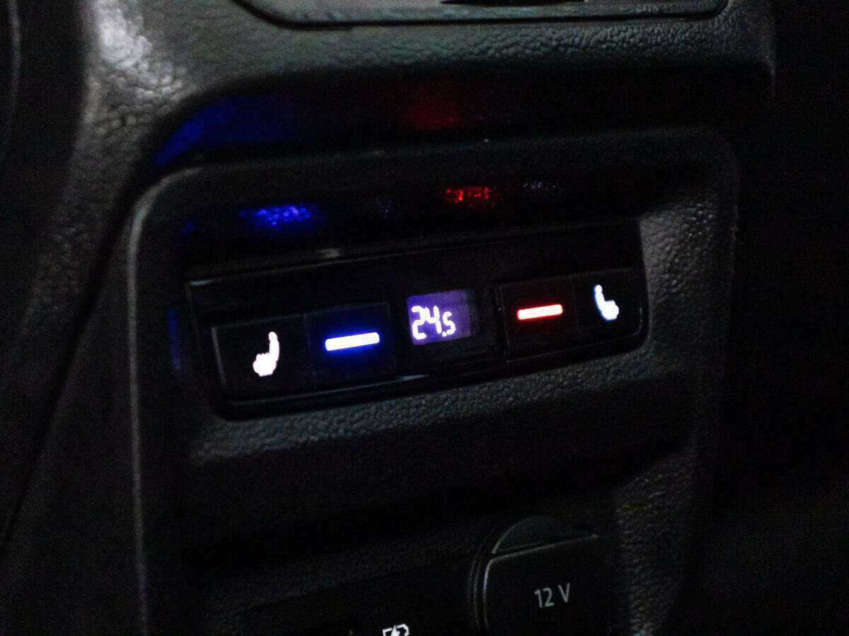 Volkswagen Tiguan, 2019 Фото №24