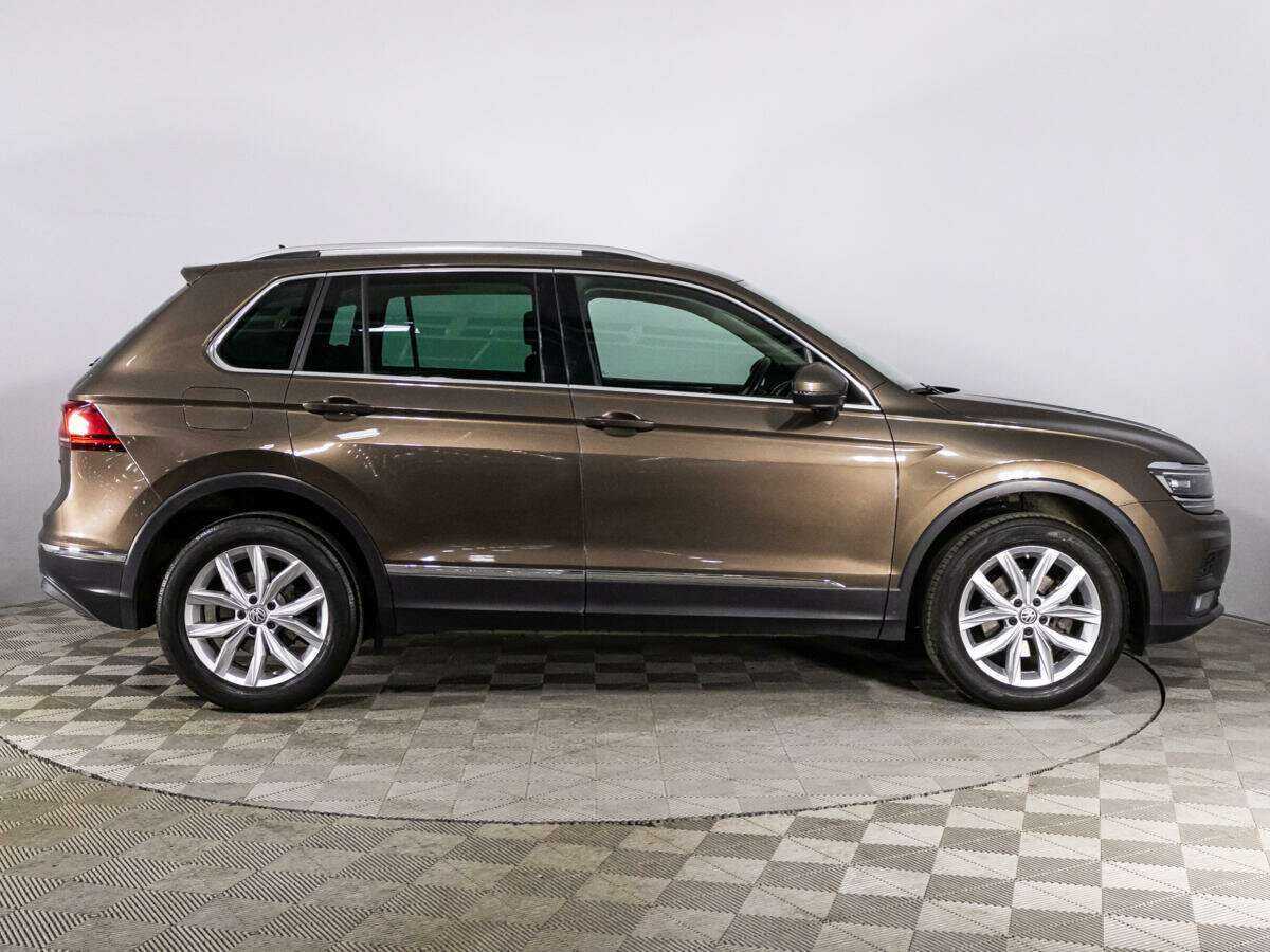 Volkswagen Tiguan, 2018 Фото №4