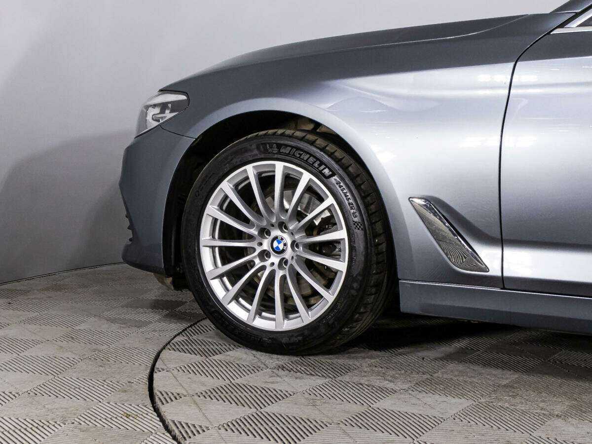 BMW 5 серии 520d xDrive, 2019 Фото №25