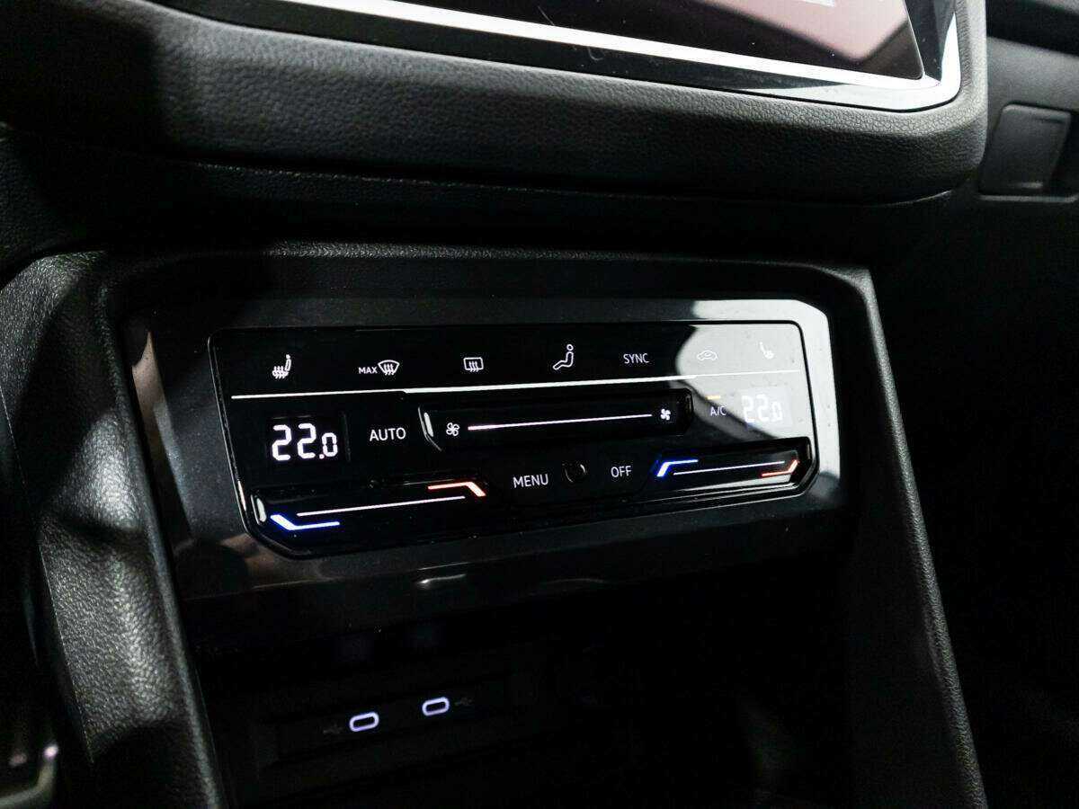 Volkswagen Tiguan, 2021 Фото №18