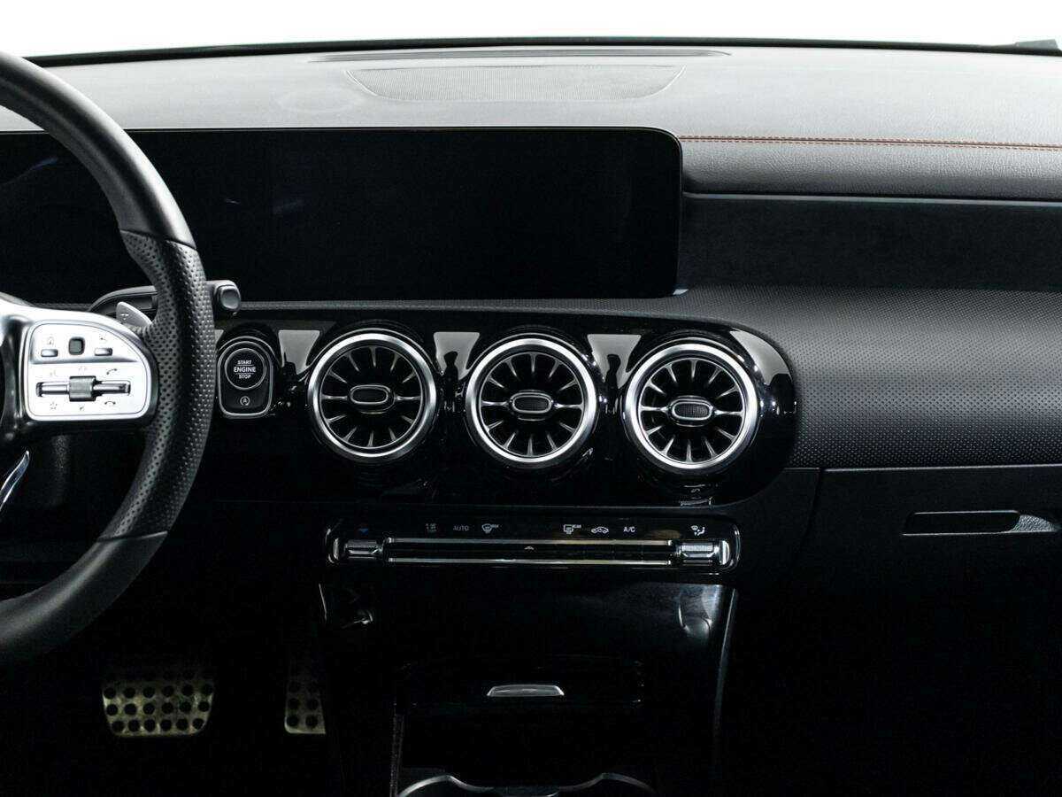 Mercedes-Benz CLA 200, 2021 Фото №14