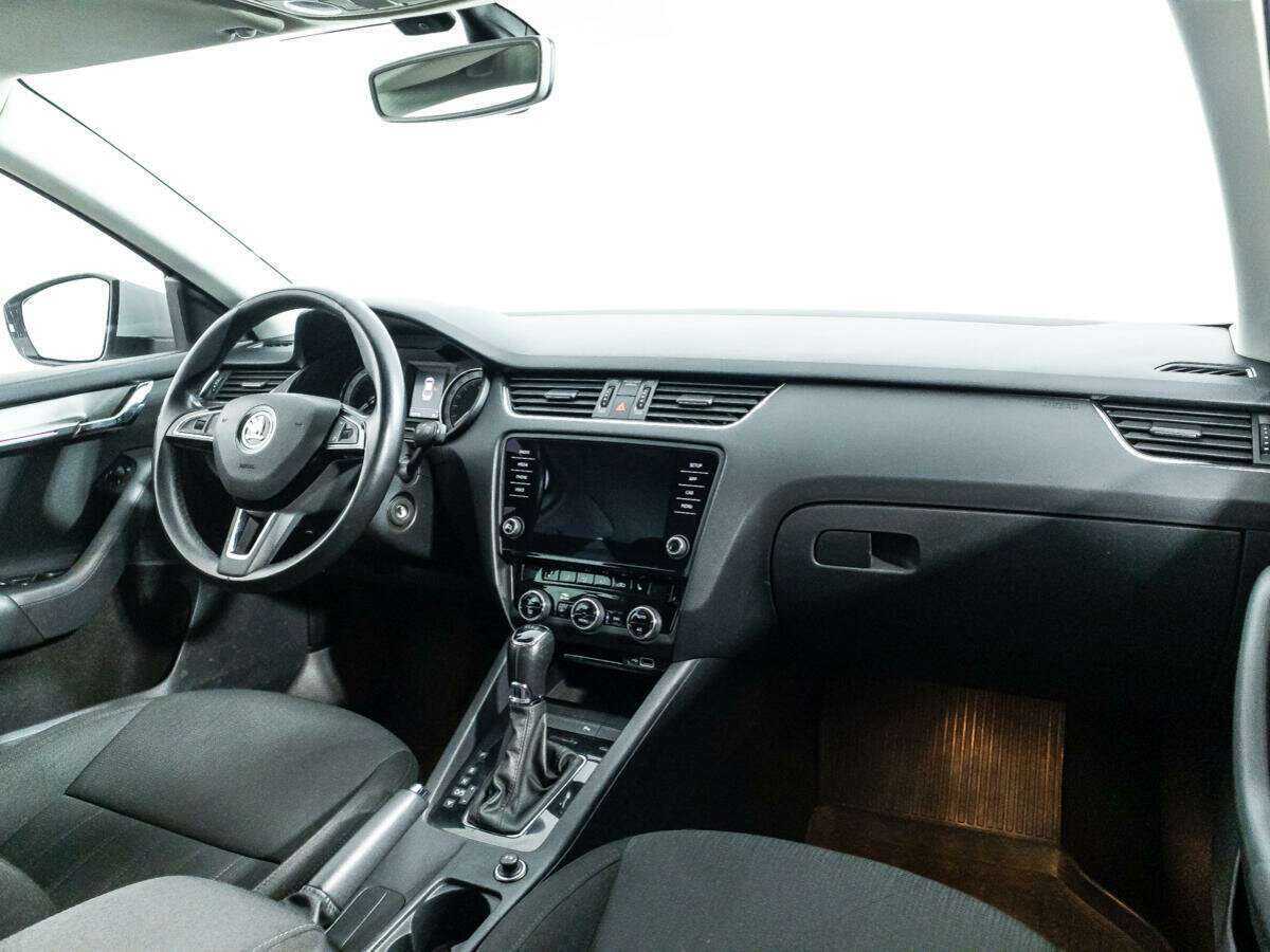 Skoda Octavia, 2018 Фото №9