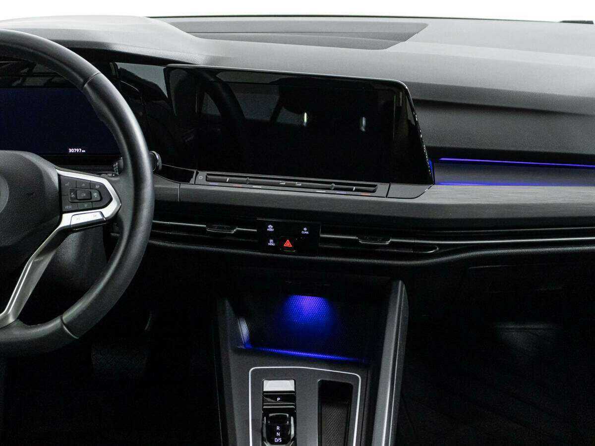 Volkswagen Golf, 2021 Фото №14