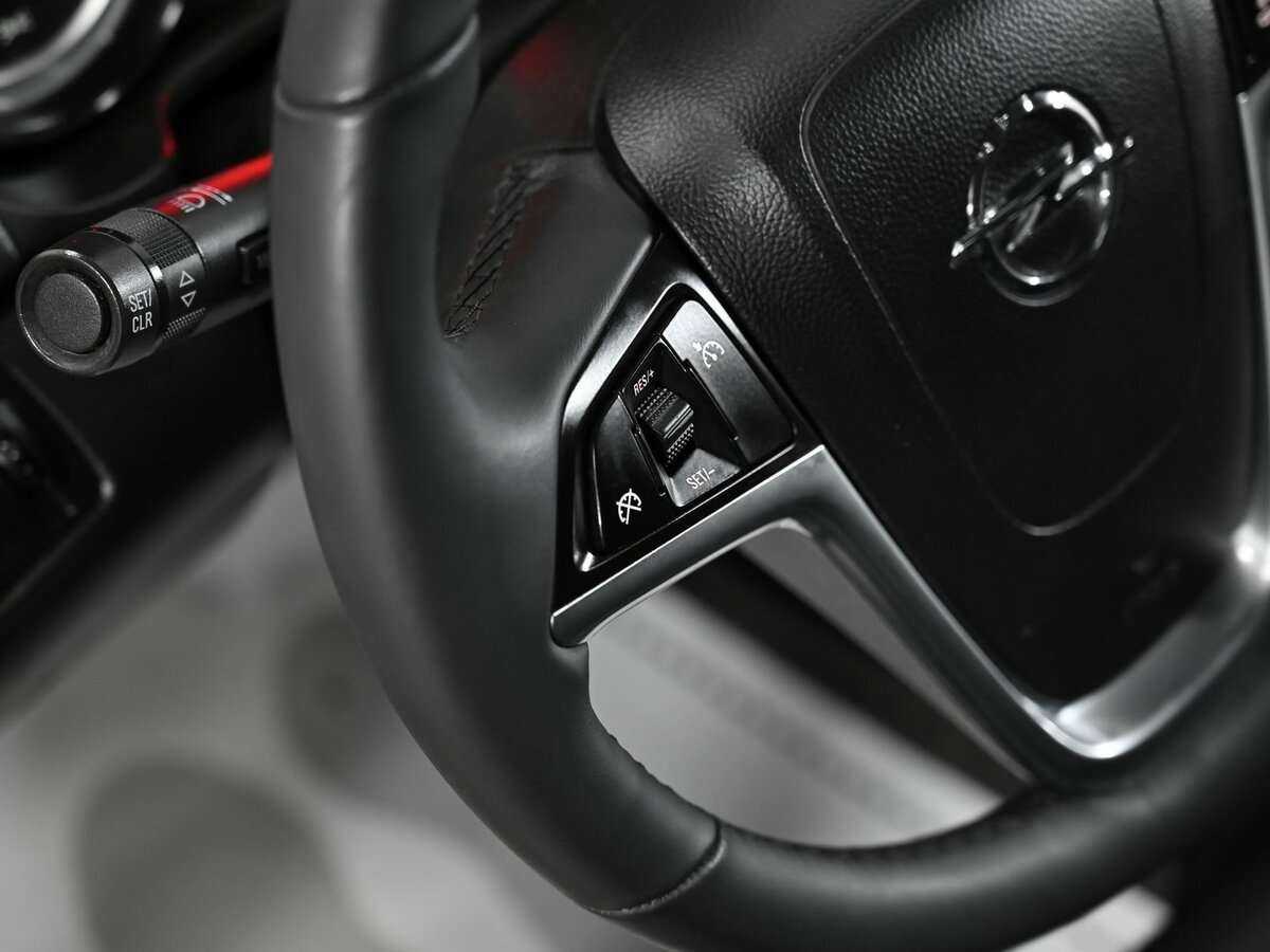 Opel Insignia, 2013 Фото №8