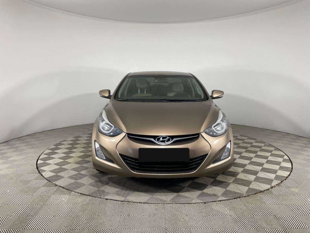 Hyundai Elantra, 2014 - 241 000 км. | Фото №2