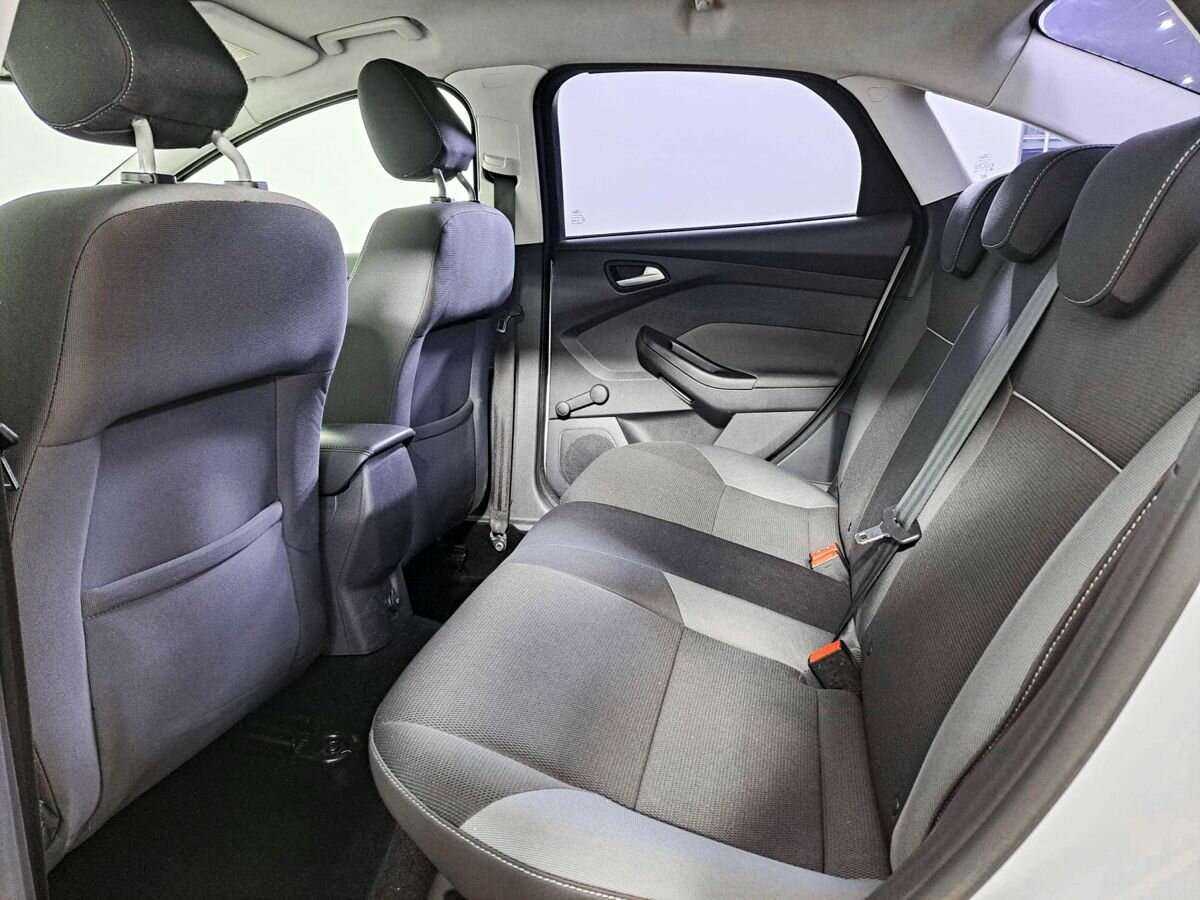 Ford Focus, 2012 Фото №12