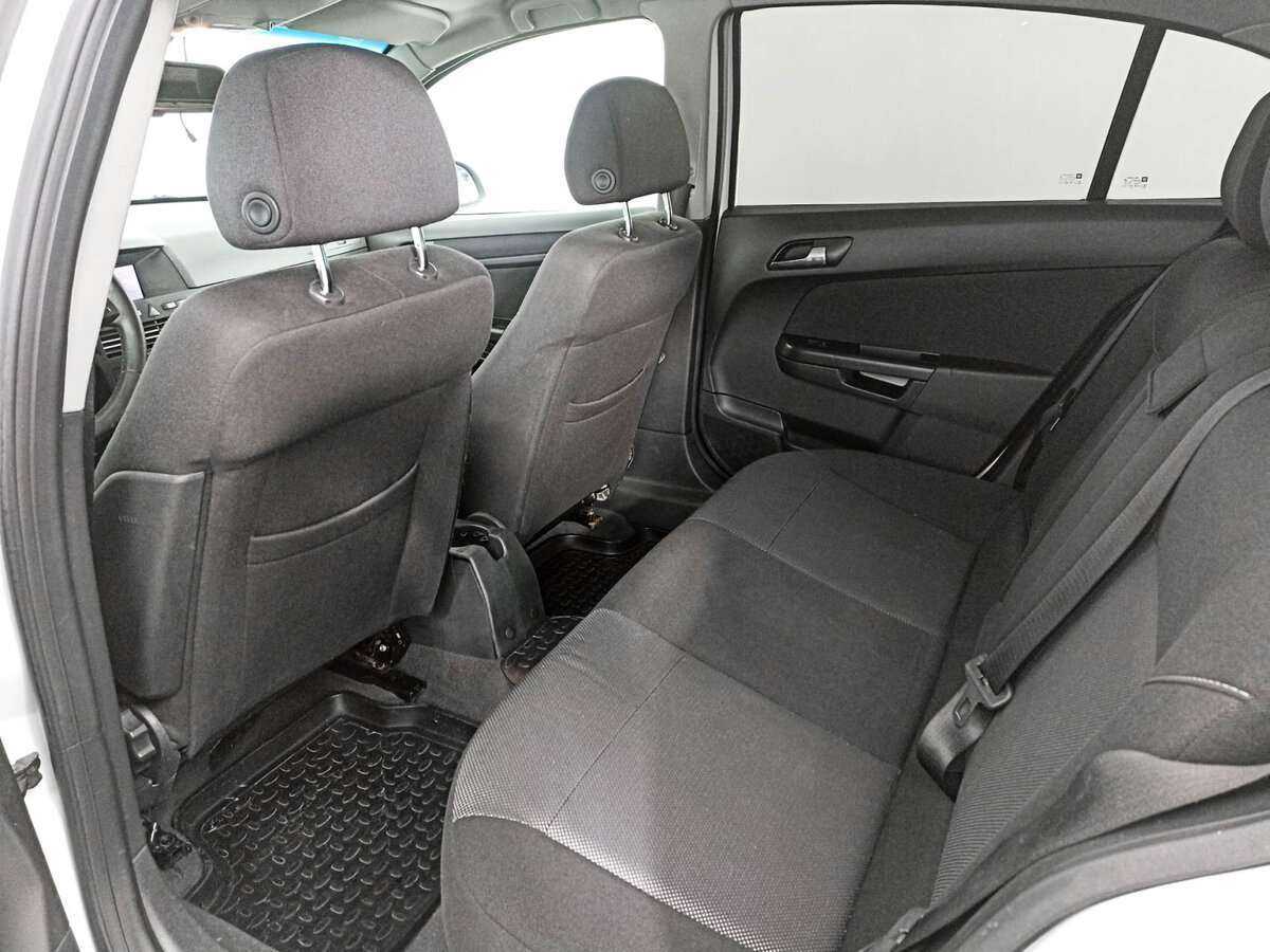 Opel Astra, 2013 Фото №10