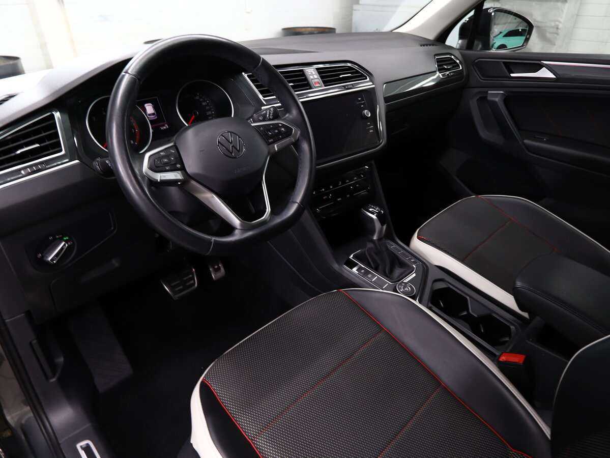Volkswagen Tiguan, 2021 Фото №8