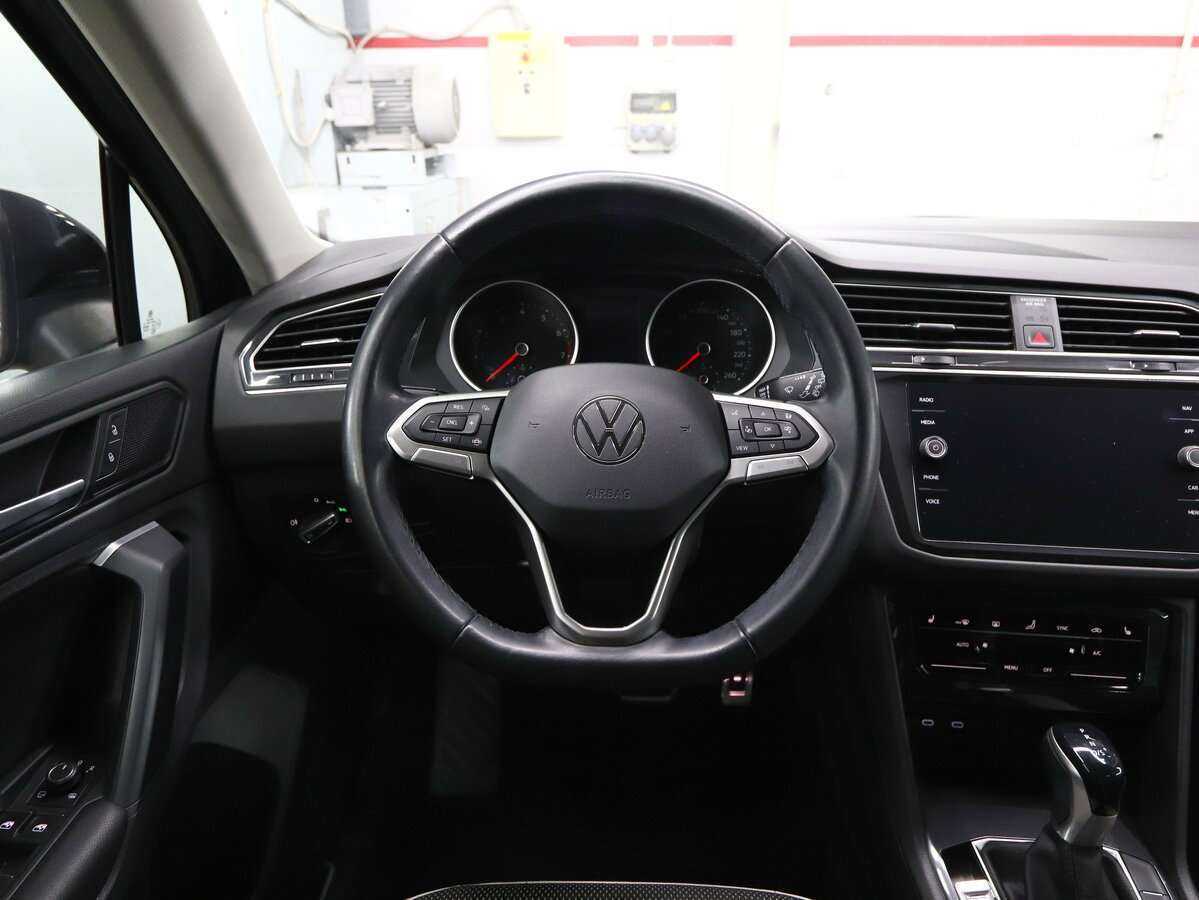 Volkswagen Tiguan, 2021 Фото №17