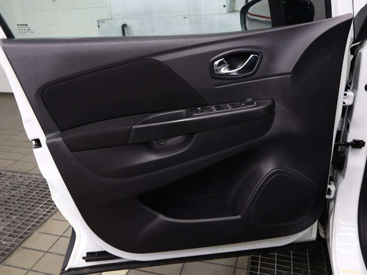 Renault Kaptur, 2017 - 148 000 км. | Фото №4