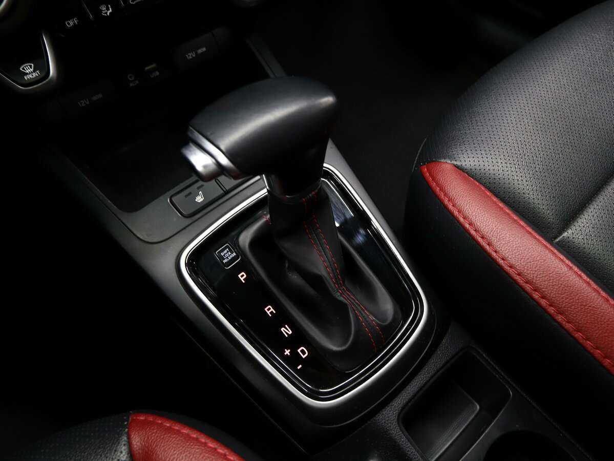 Kia Rio X-Line, 2019 Фото №17