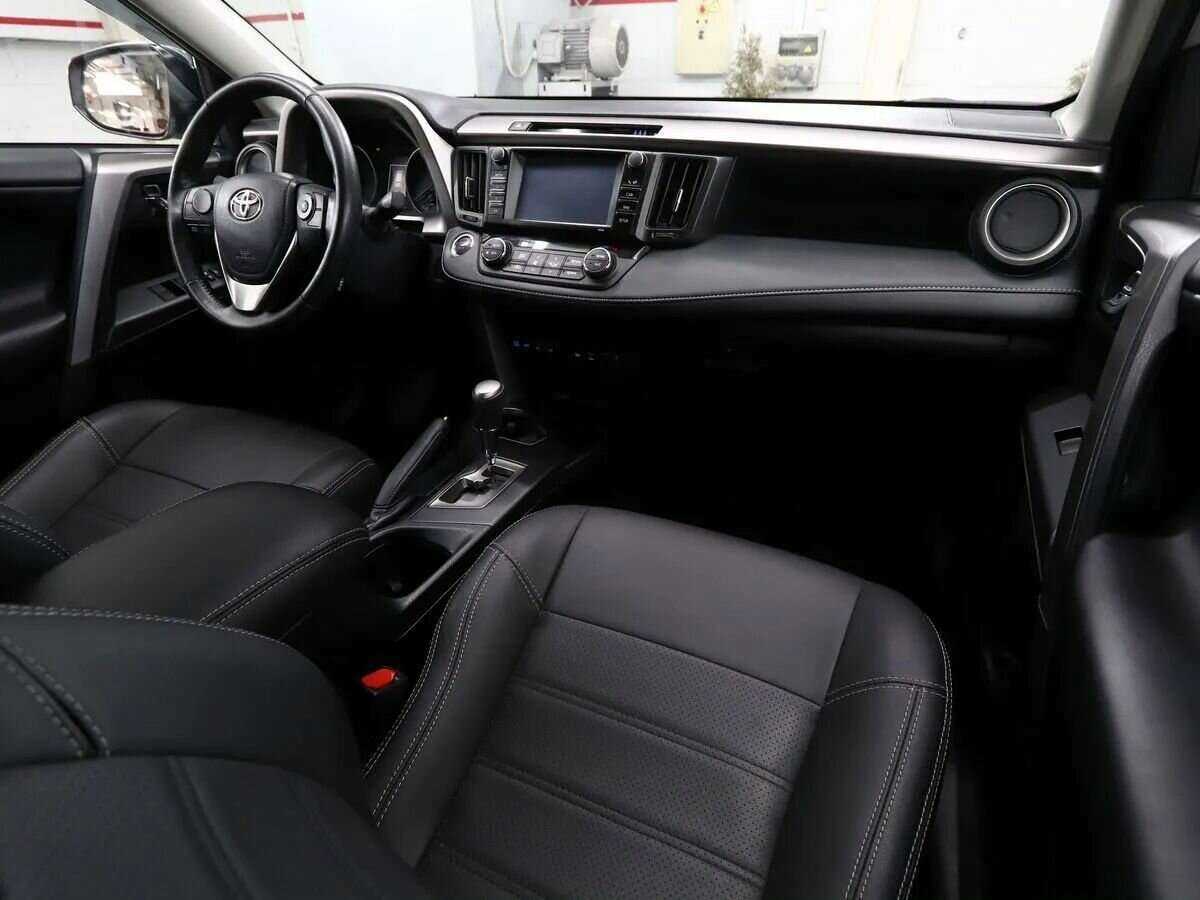 Toyota RAV4, 2019 - 62 000 км. | Фото №8