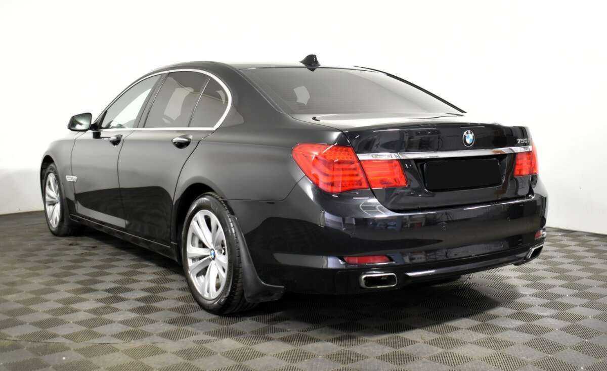 BMW 7 серии 750i xDrive, 2012 Фото №5