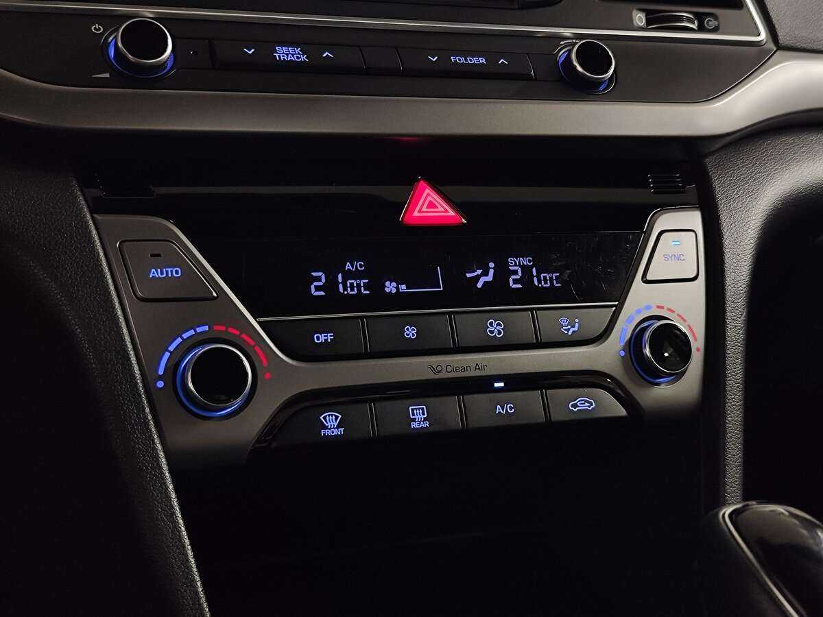 Hyundai Elantra, 2016 Фото №14